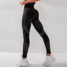 Carregar imagem no visualizador da galeria, Legging Push Up com Recortes
