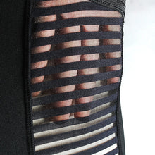 Carregar imagem no visualizador da galeria, Legging com Recorte Lateral e Painéis em Mesh
